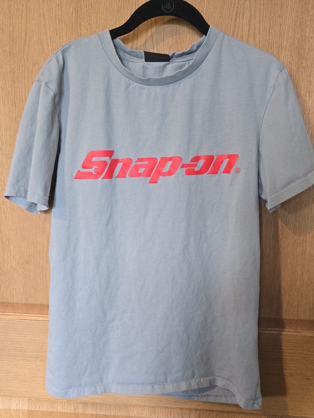 Snap Light Gray Tee with Red Snap-on Logo
